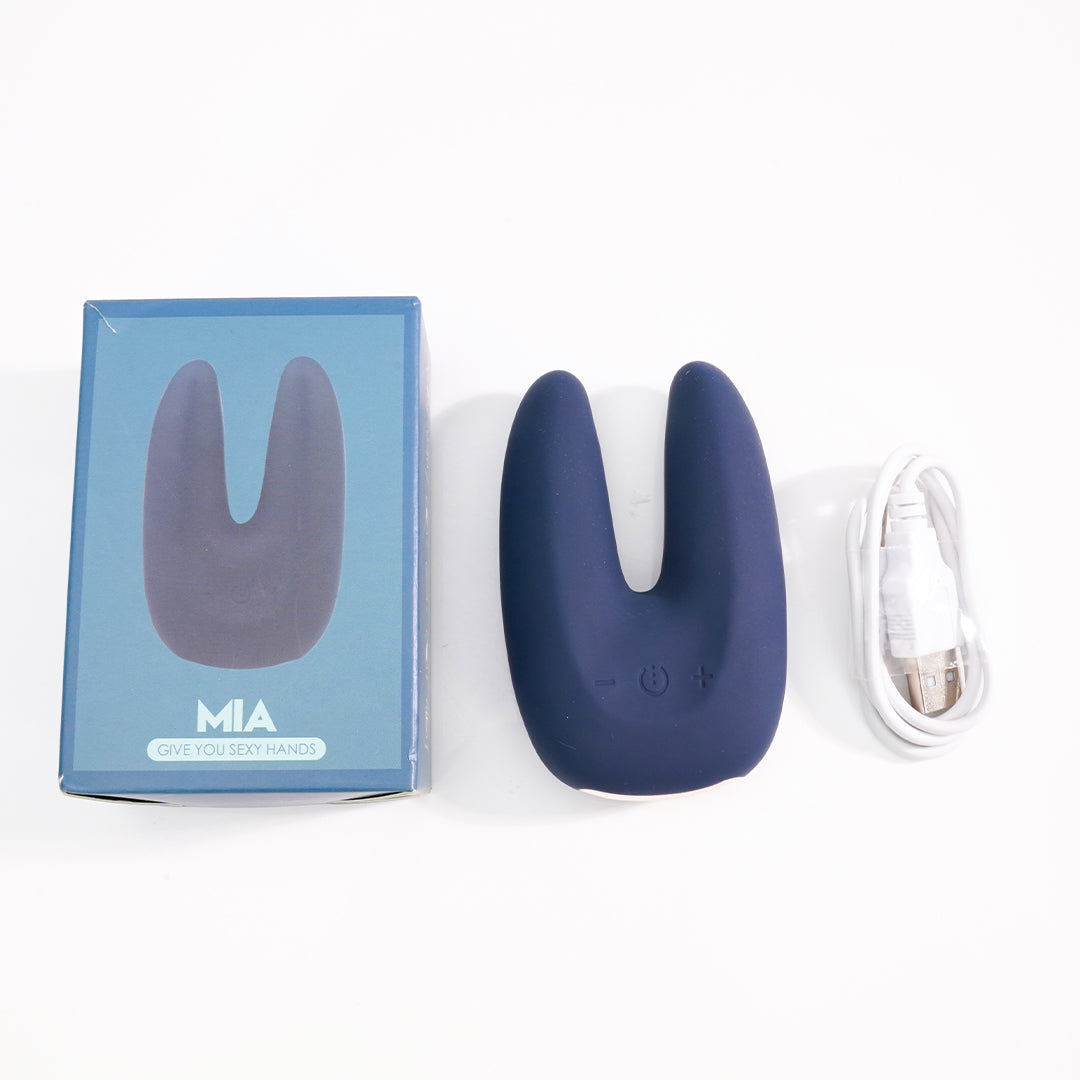 MIA clitoral vibrator with USB charging cable