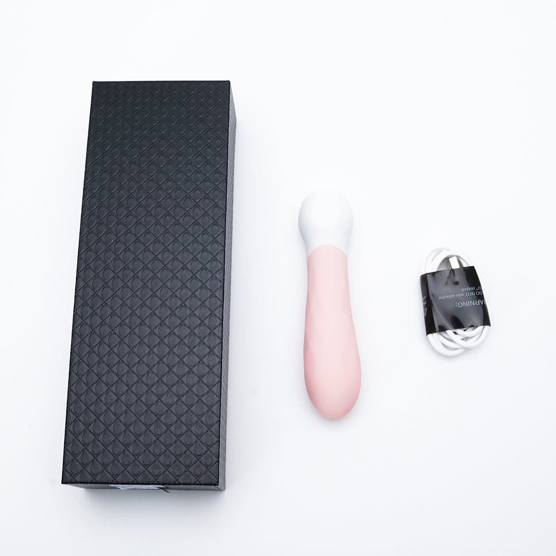 Mini 3 G-Spot Vibrator with accessories