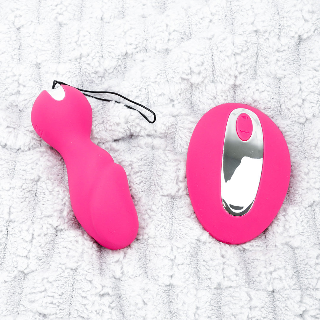 Pink NaughfyU G-Spot Vibrator and remote control