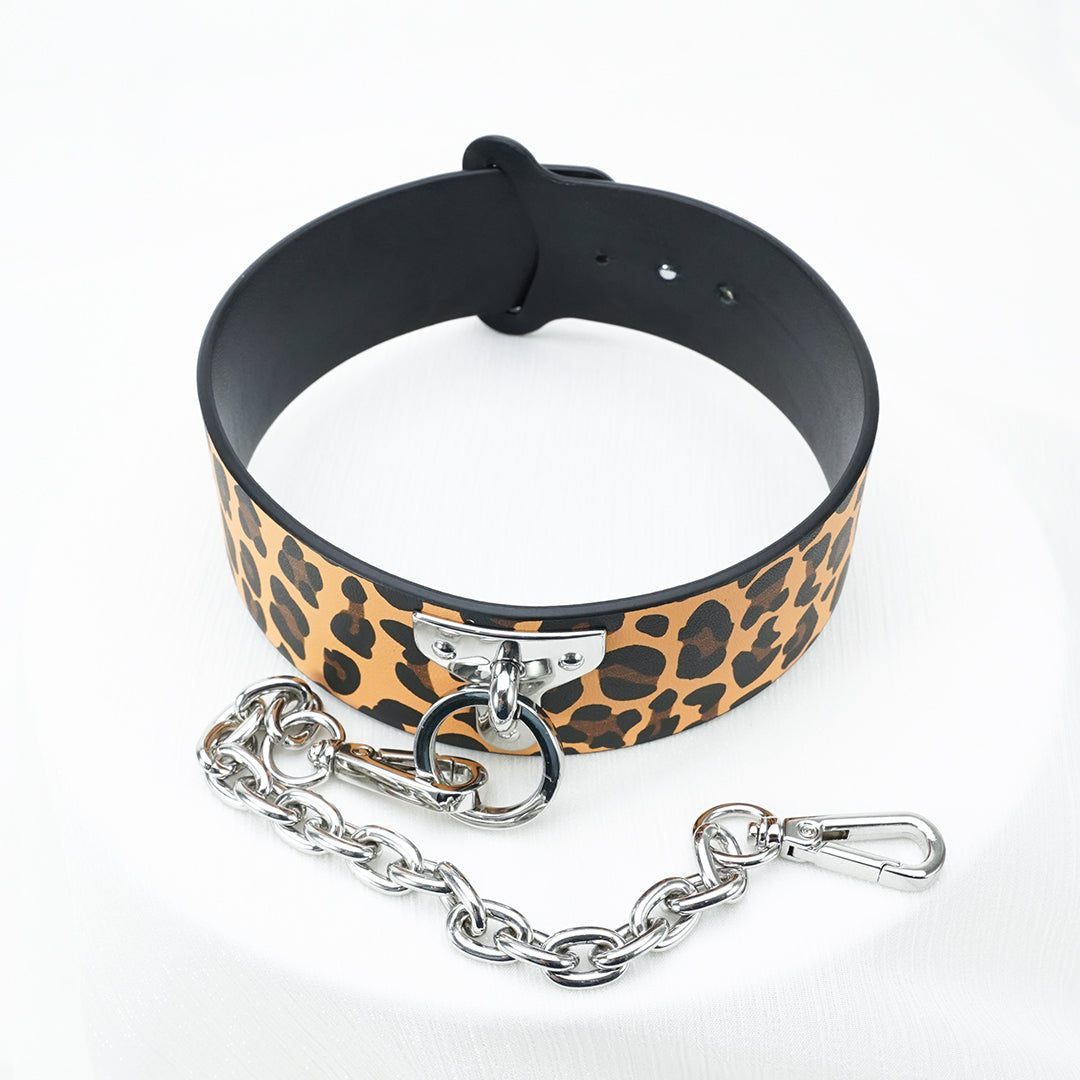 Leopard print BDSM collar with chain